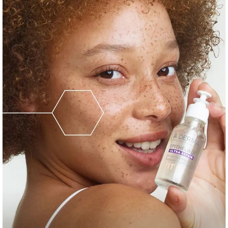 A-Derma Epitheliale Ultra Repair Radiance Repairing Serum Ορός Προσώπου για Λάμψη & κατά των κηλίδων 30ml