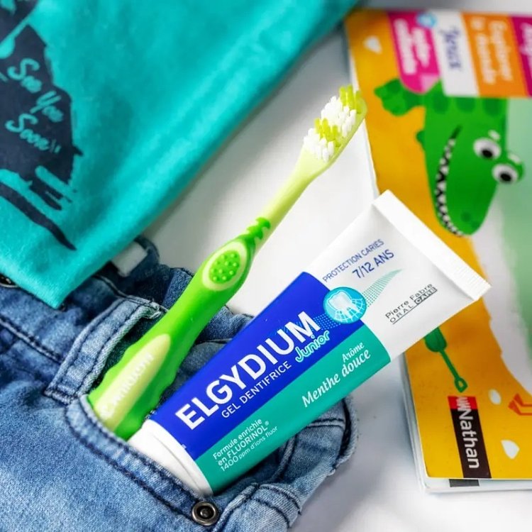 Elgydium Gel Dentrifice Junior Mild Mint Toothpaste Asterix 50ml