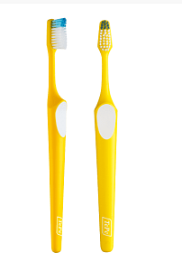 TePe Nova Medium Οδοντόβουρτσα Κίτρινο 1τμχ